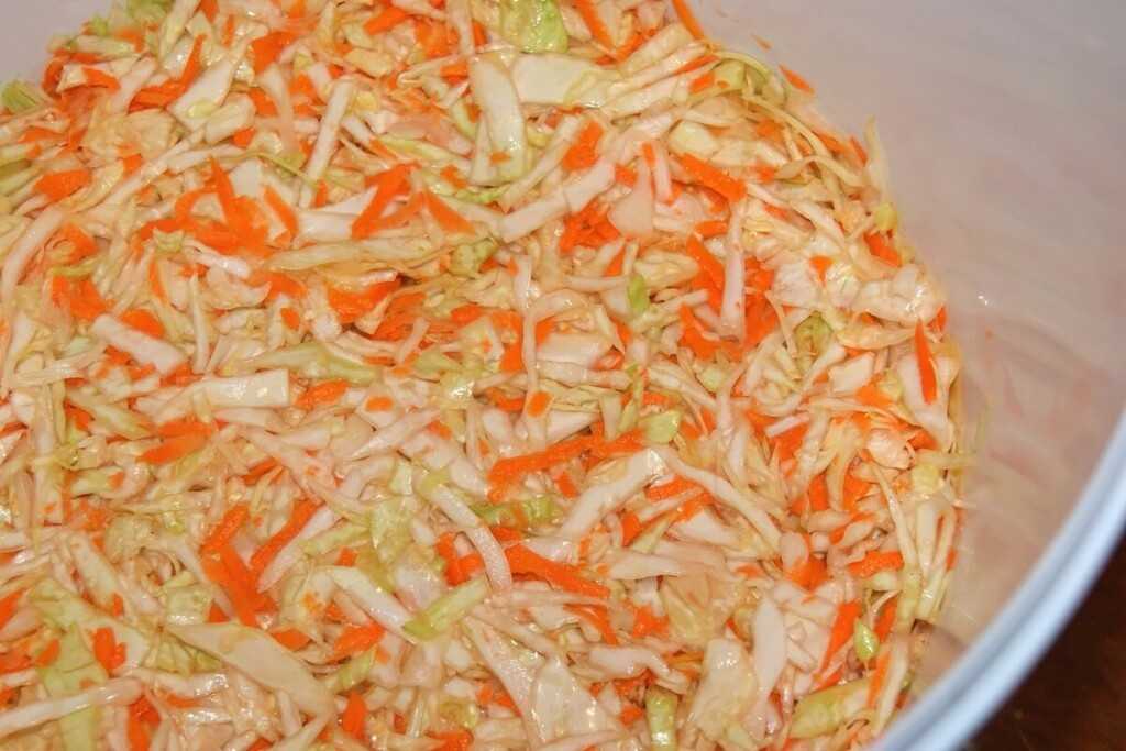 Салат из капусты на зиму - 7 очень вкусных рецептов