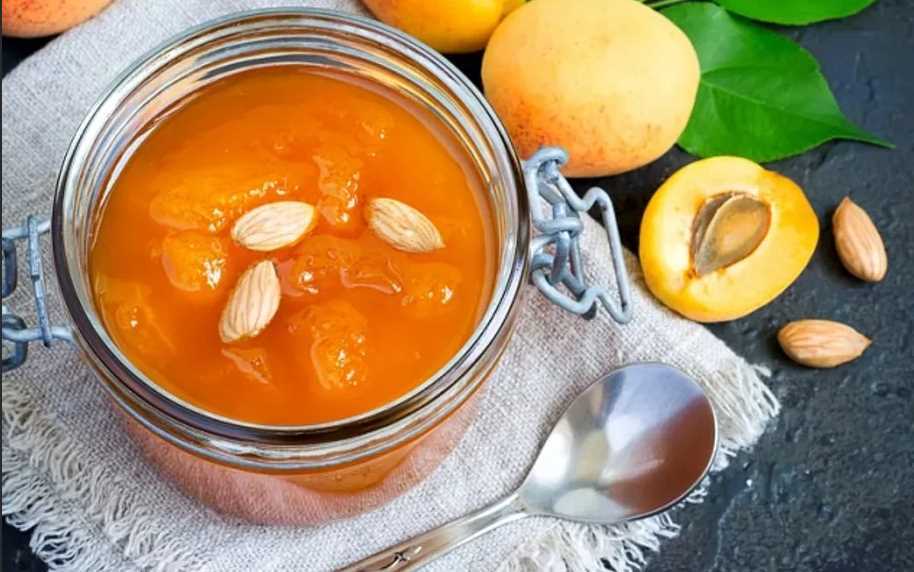Варенье из грецких орехов рецепт с известью (по черному и по белому)