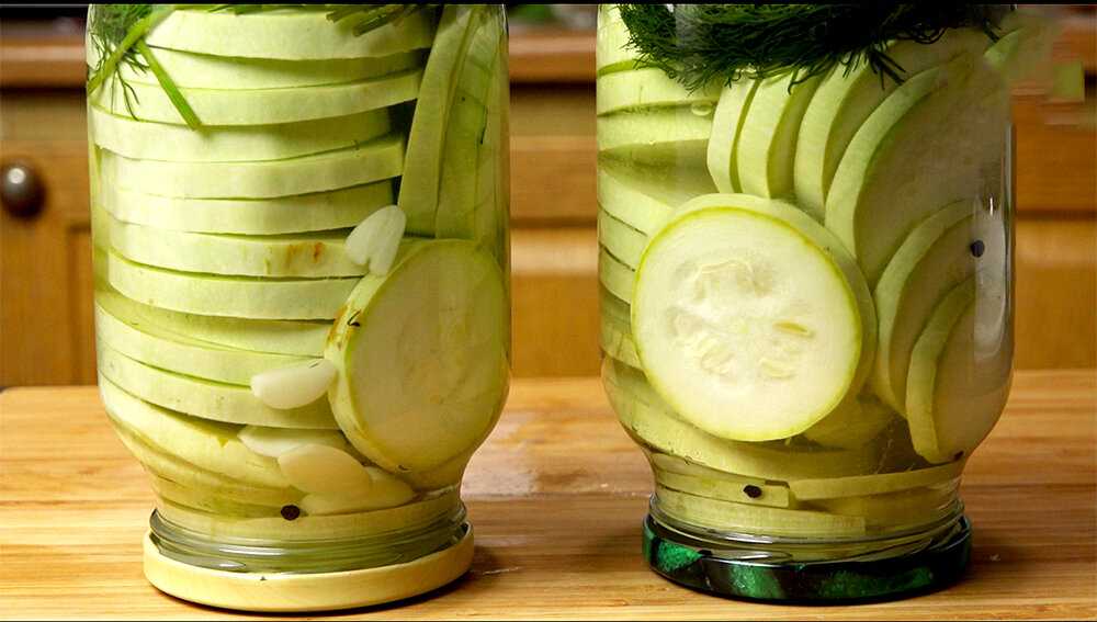 Огурцы с кетчупом чили на зиму: 10 самых вкусных рецептов без стерилизации и с ней. маринованные в кетчупе с чесноком огурцы