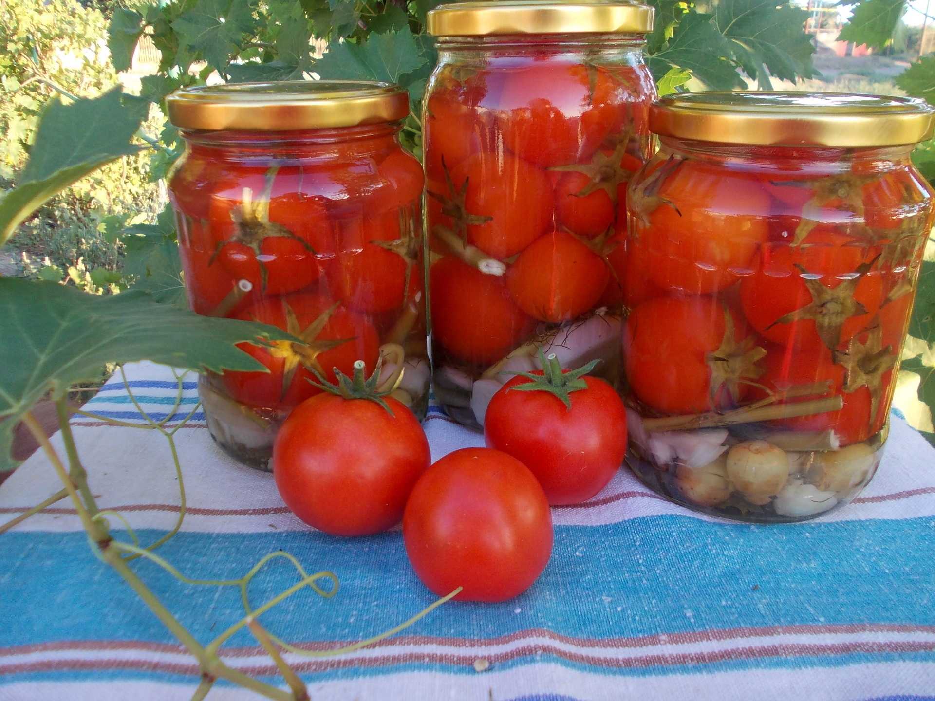 Помидоры, маринованные на зиму, очень вкусные сладкие
